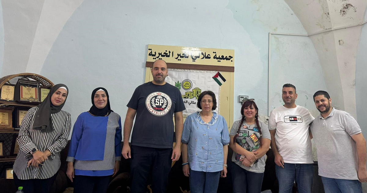 بحث التعاون بين المركز الثقافي وجمعية "علالي" بشأن مشروع "أحواش البيرة"